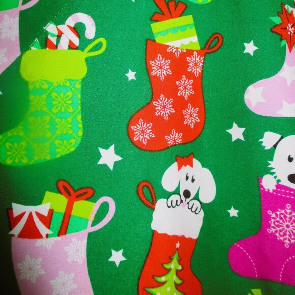 Luv Scrubs Womens Christmas-Themed Green V-Neck Scrub Top With Festive Stocking - Picture 3 of 5